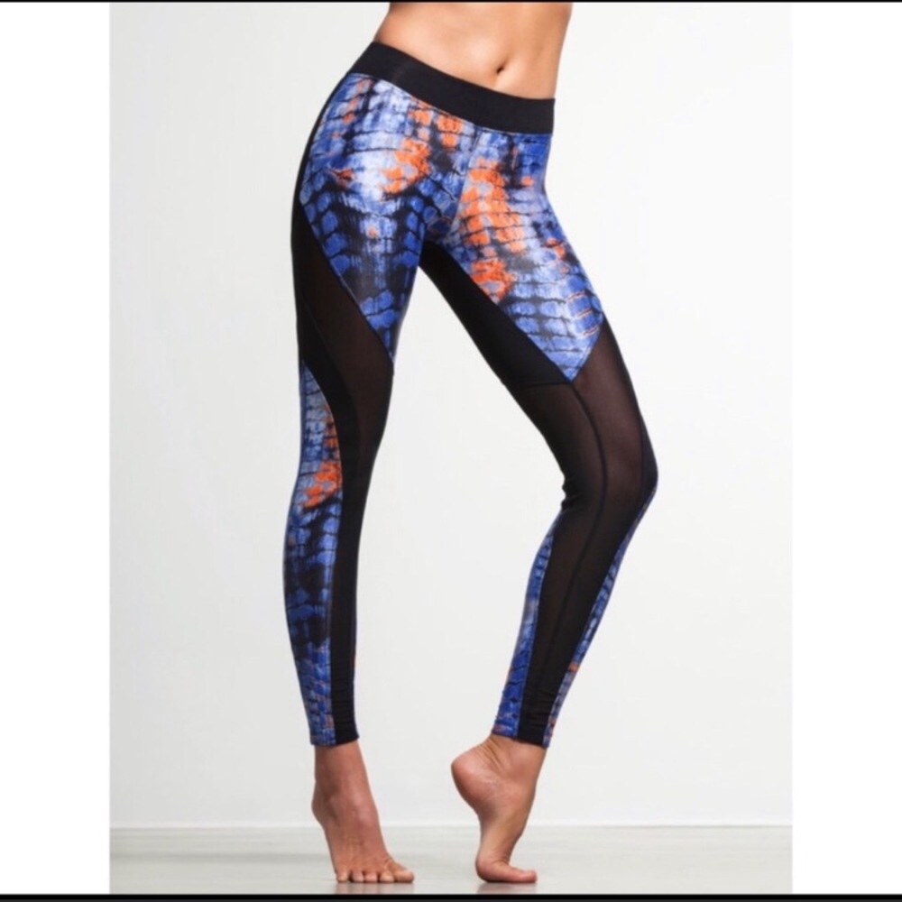 Koral Frame Kindai Mesh Cutout Leggings SZ S EUC